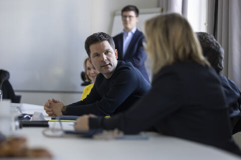 Steffen Krach, Regionspräsident und Aufsichtsratsvorsitzender KRH