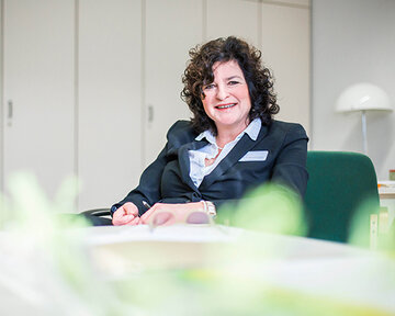 Die frisch gebackene Professorin: Prof. Dr. med. Iris Tatjana Graef-Calliess
