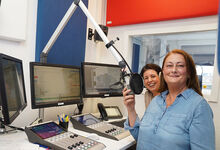 Im Studio von Radio Hannover.