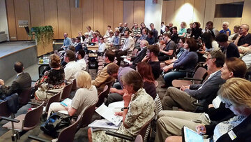 Gut besuchter Hörsaal beim 15. „NeuroUpdate“ im Klinikum Nordstadt