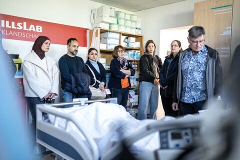 Das Skillslab zieht die neugierigen Blicke auf sich.