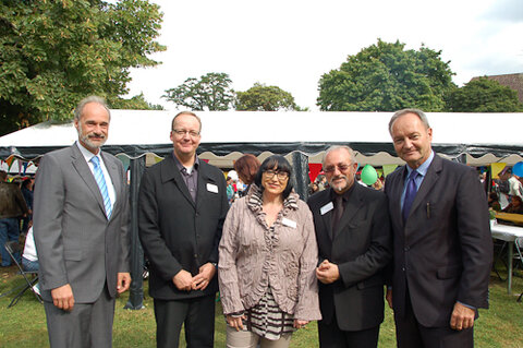 Martin Schorse, Verein beta 89, Dr. Stefan Mohr, Komm. Ärztlicher Direktor, Birgit Krukemeier, Pflegedirektorin, Matthias Nowack