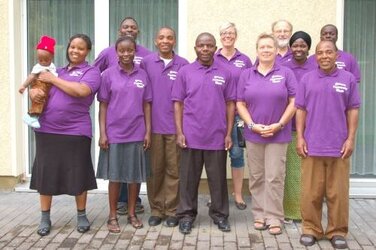 Die Delegation aus Tansania und Mitglieder des Arbeitskreises „Tansania“ der Eldagsener Kirchengemeinde