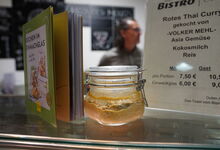 Volker Mehl im Bistro CURA des KRH Klinikum Siloah.