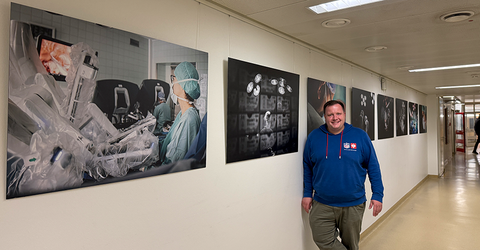 Ab sofort im Eingangsbereich des KRH Klinikum Robert Koch Gehrden zu sehen: Die Ausstellung "OPTisch - Einblick in den Raum der Präzision"